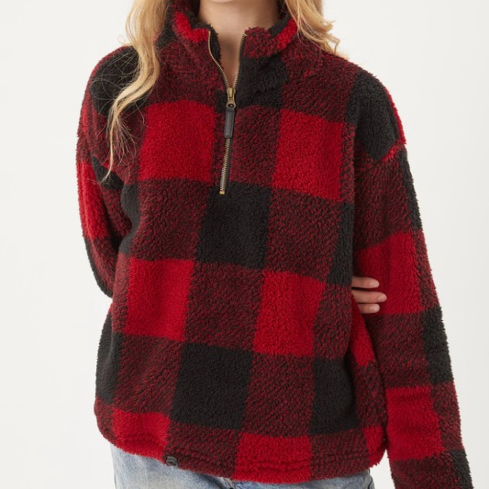 Love Tree brand plaid pullover